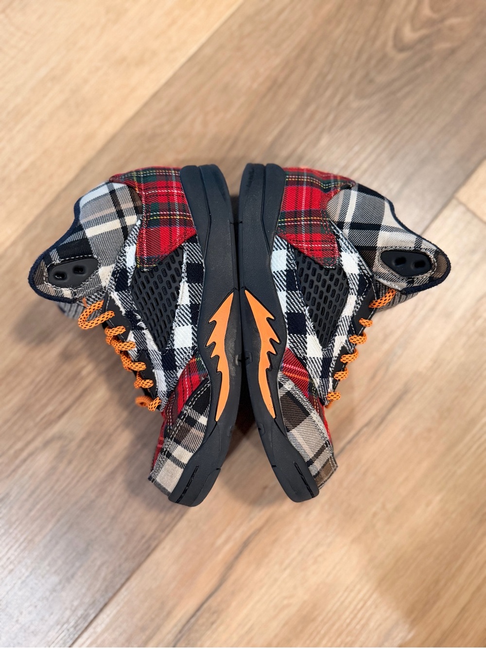 Jordan Retro 5 Plaid Multicolor Mid Top Sneakers Size 2Y